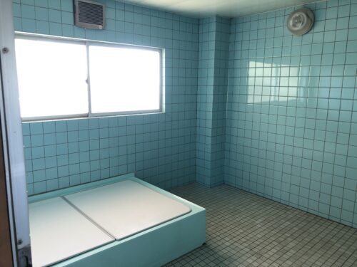 民宿金ヶ浜の浴室
